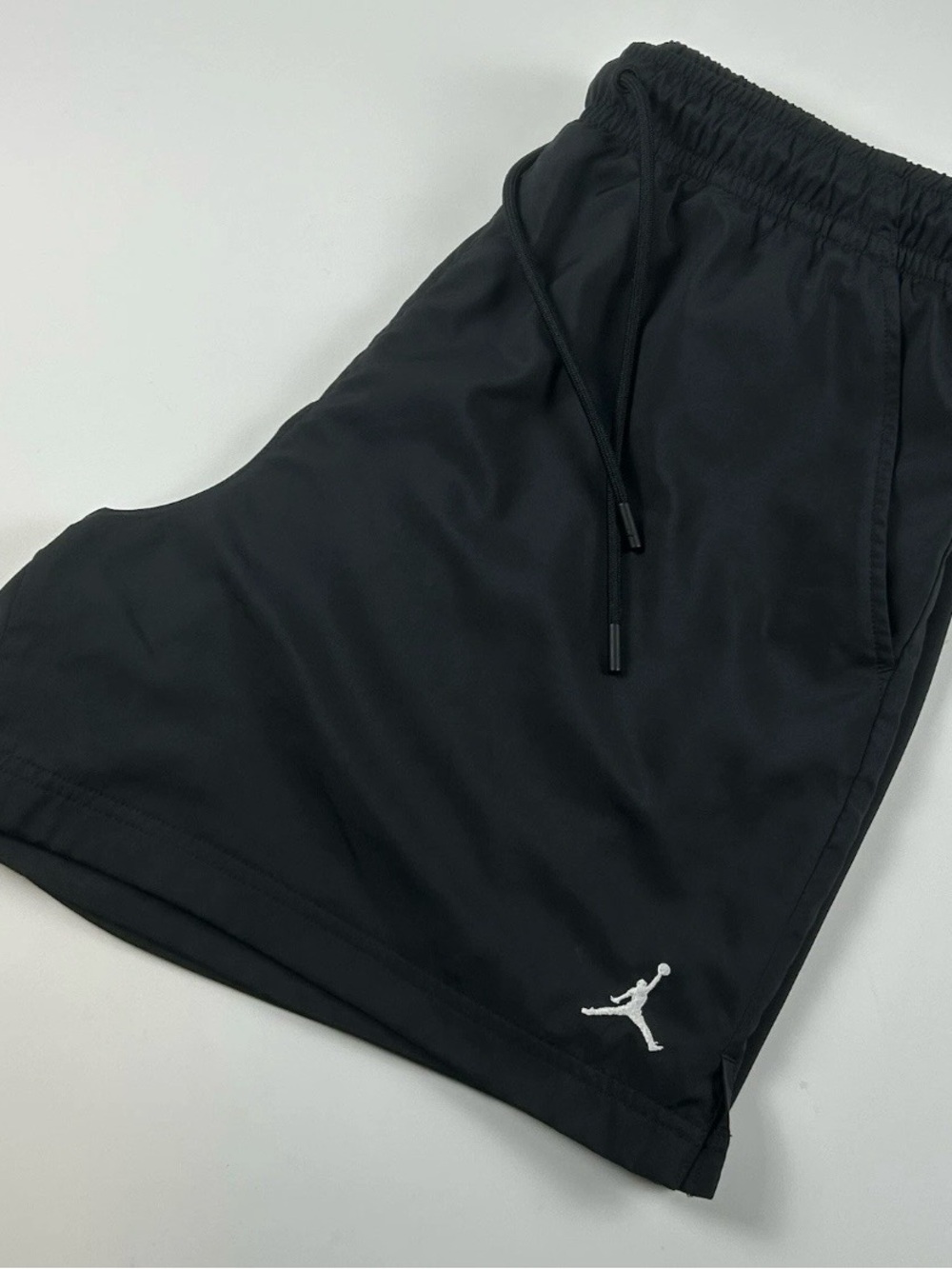 Air Jordan Men’s SZ L Dri-fit Woven Poolside Essentials Black Lined Shorts